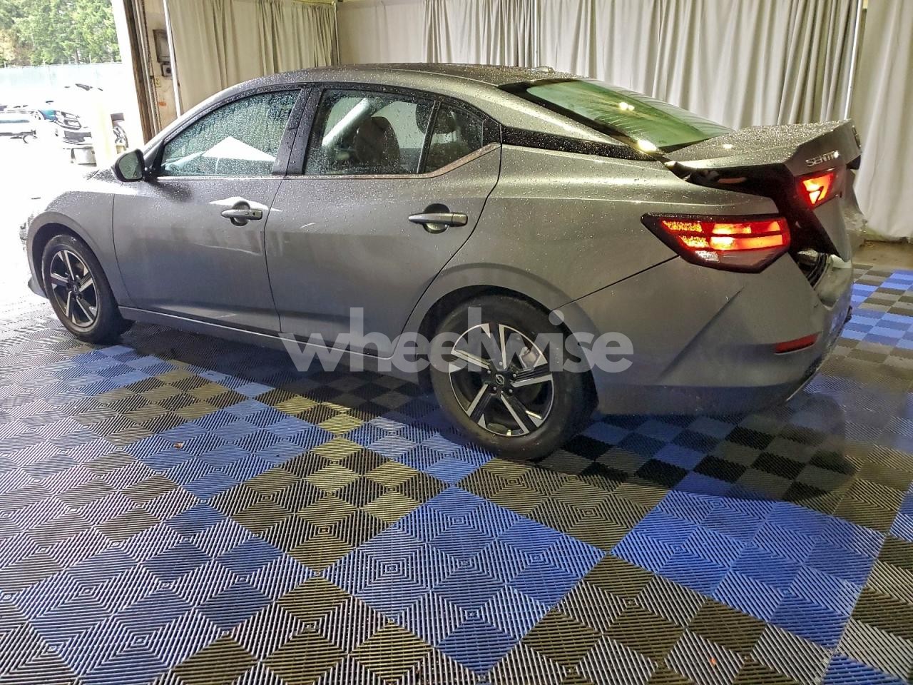 Photo 2 of 2025 NISSAN SENTRA SV (VIN 3N1AB8CV8SY329982)