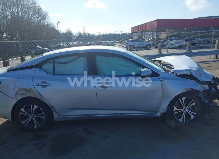 Photo 13 of 2020 Nissan Sentra SV XTRONIC CVT (VIN 3N1AB8CV9LY231982)