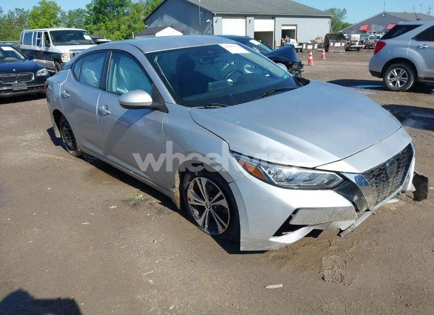 2020 Nissan Sentra SV XTRONIC CVT (VIN 3N1AB8CV9LY243226) main photo