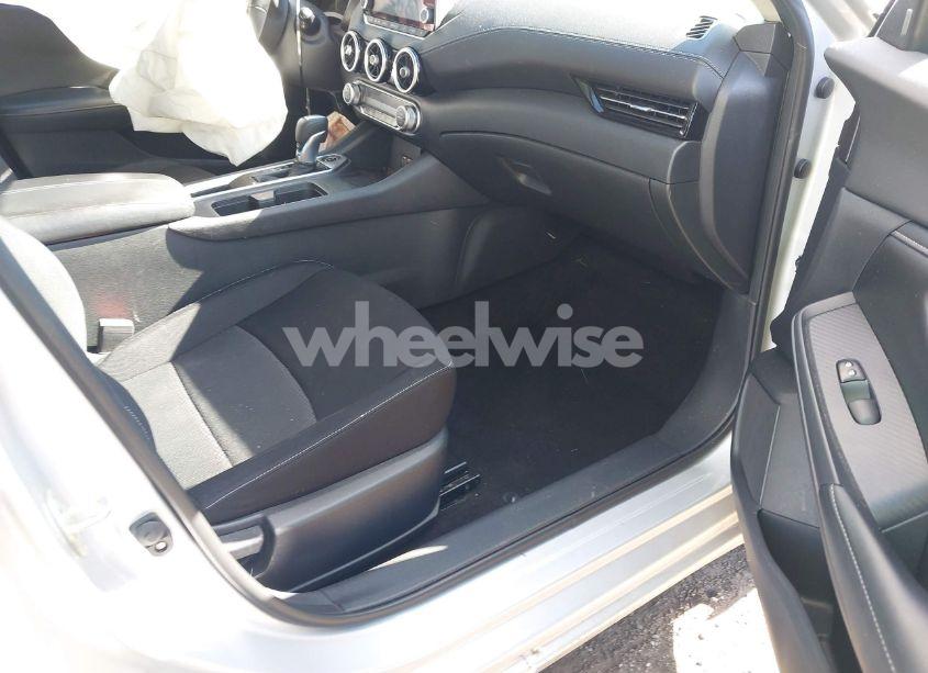 Photo 5 of 2020 Nissan Sentra SV XTRONIC CVT (VIN 3N1AB8CV9LY243226)