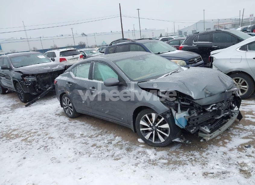 2020 Nissan Sentra SV XTRONIC CVT (VIN 3N1AB8CV9LY243713) main photo