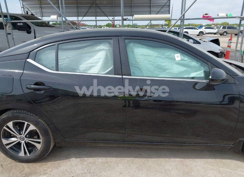 Photo 13 of 2020 Nissan Sentra SV XTRONIC CVT (VIN 3N1AB8CV9LY251312)