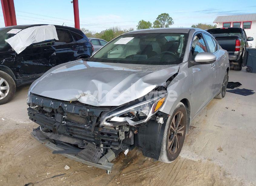 Photo 2 of 2020 Nissan Sentra SV XTRONIC CVT (VIN 3N1AB8CV9LY269597)