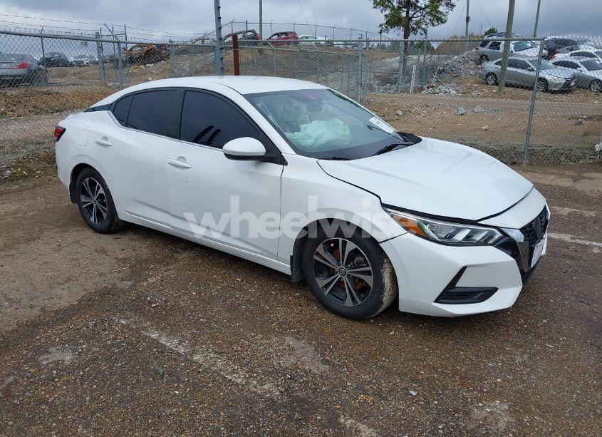 2020 Nissan Sentra SV XTRONIC CVT (VIN 3N1AB8CV9LY282852) main photo