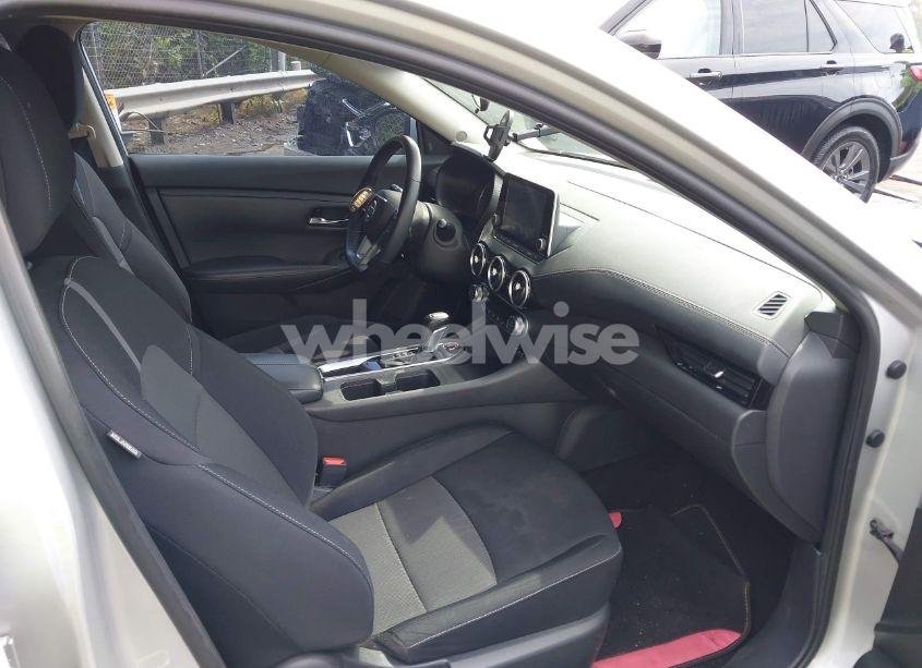 Photo 5 of 2021 Nissan Sentra SV XTRONIC CVT (VIN 3N1AB8CV9MY217663)