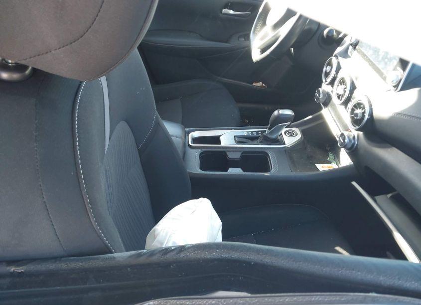 Photo 5 of 2021 Nissan Sentra SV XTRONIC CVT (VIN 3N1AB8CV9MY289947)