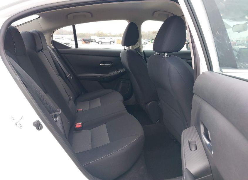 Photo 8 of 2021 Nissan Sentra SV XTRONIC CVT (VIN 3N1AB8CV9MY290130)