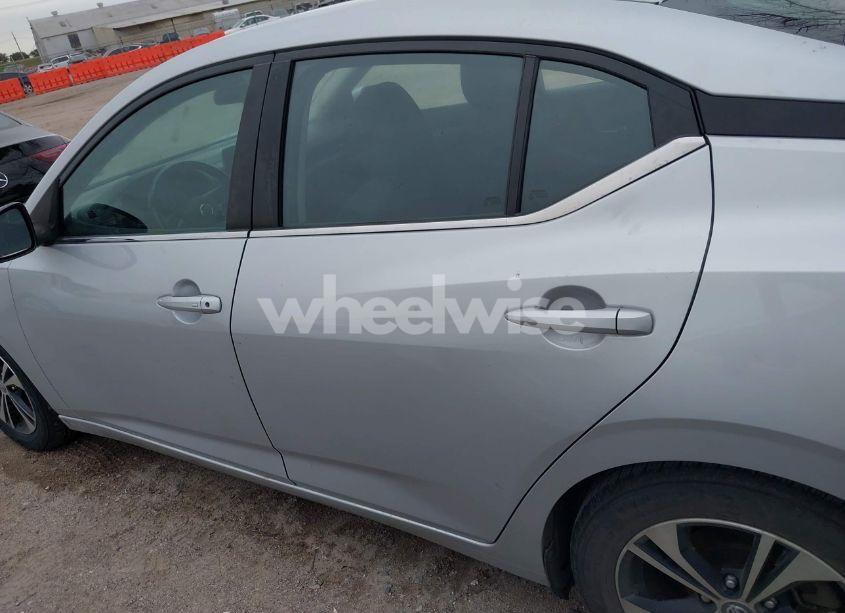 Photo 14 of 2021 Nissan Sentra SV XTRONIC CVT (VIN 3N1AB8CV9MY304706)