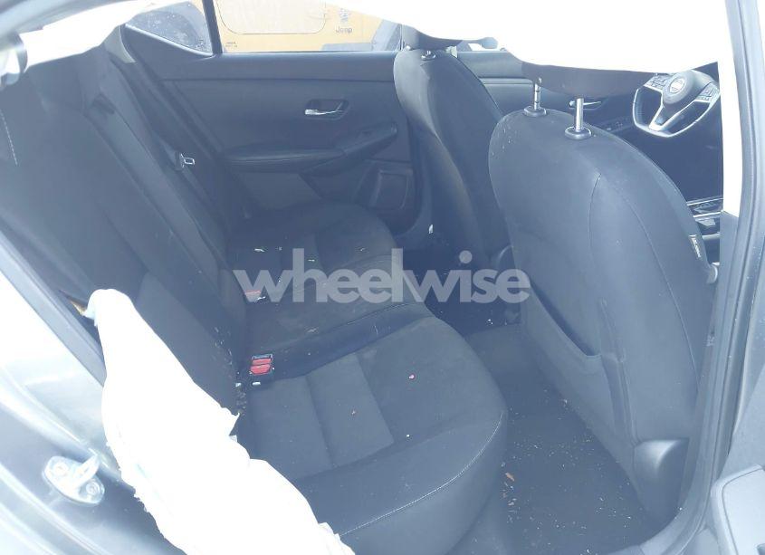 Photo 8 of 2021 Nissan Sentra SV XTRONIC CVT (VIN 3N1AB8CV9MY325426)