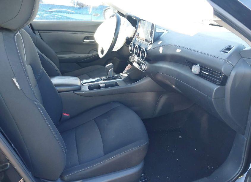 Photo 5 of 2022 Nissan Sentra SV XTRONIC CVT (VIN 3N1AB8CV9NY206261)