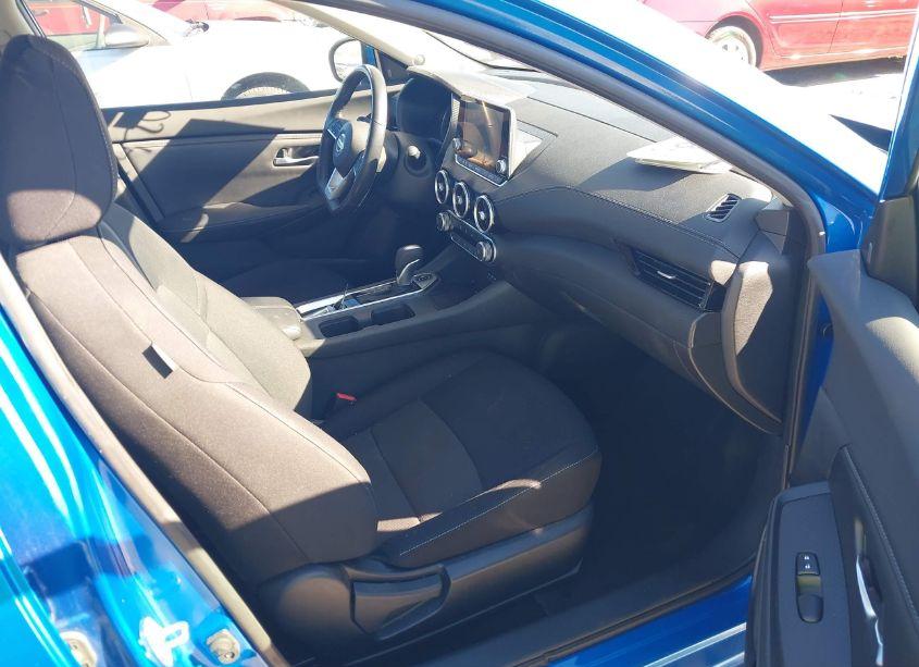 Photo 5 of 2022 Nissan Sentra SV XTRONIC CVT (VIN 3N1AB8CV9NY241527)