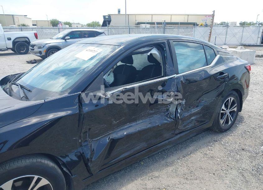 Photo 6 of 2022 Nissan Sentra SV XTRONIC CVT (VIN 3N1AB8CV9NY245898)