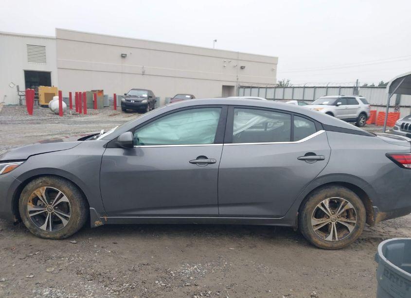 Photo 14 of 2022 Nissan Sentra SV XTRONIC CVT (VIN 3N1AB8CV9NY269683)