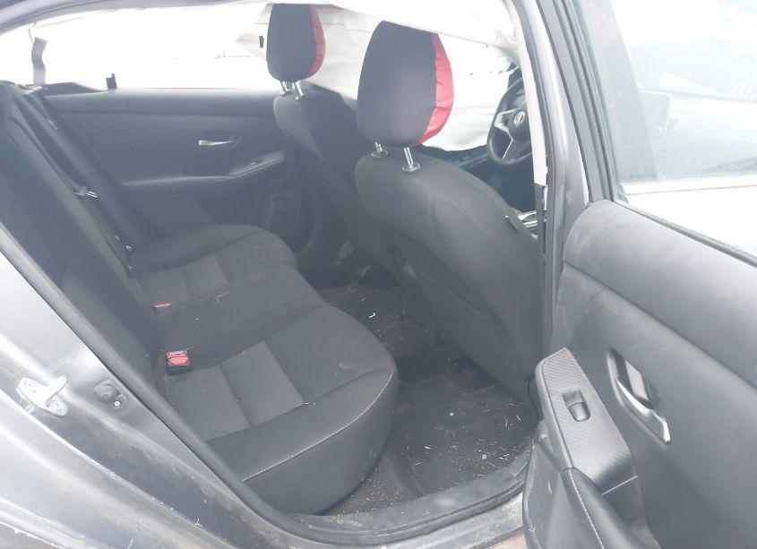 Photo 8 of 2022 Nissan Sentra SV XTRONIC CVT (VIN 3N1AB8CV9NY269683)