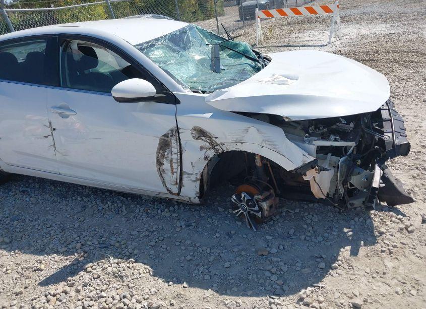 Photo 17 of 2022 Nissan Sentra SV XTRONIC CVT (VIN 3N1AB8CV9NY271322)