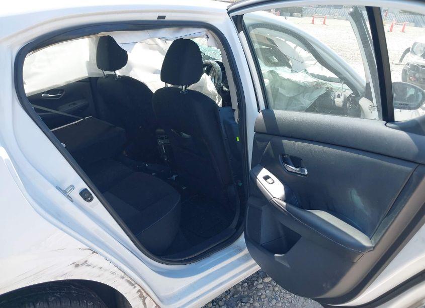 Photo 8 of 2022 Nissan Sentra SV XTRONIC CVT (VIN 3N1AB8CV9NY271322)