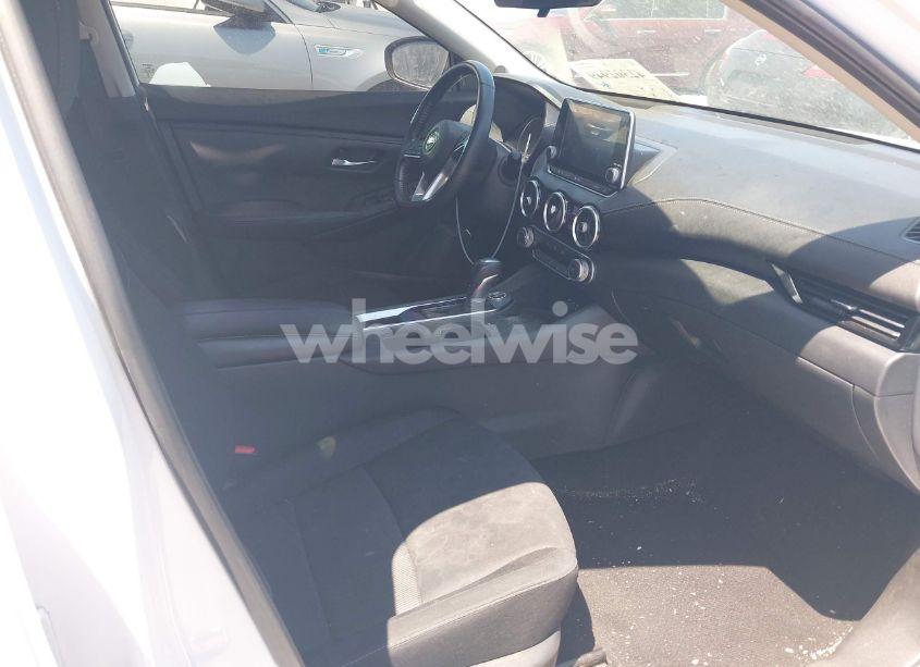 Photo 5 of 2022 Nissan Sentra SV XTRONIC CVT (VIN 3N1AB8CV9NY283647)