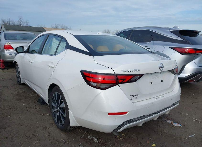 Photo 3 of 2022 Nissan Sentra SV XTRONIC CVT (VIN 3N1AB8CV9NY284801)