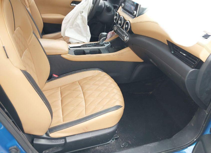 Photo 5 of 2022 Nissan Sentra SV XTRONIC CVT (VIN 3N1AB8CV9NY299850)