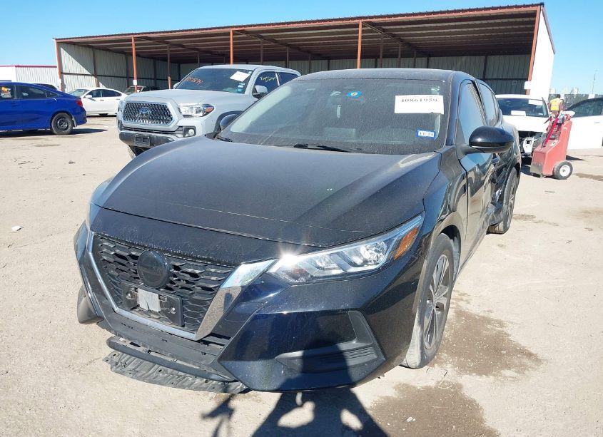 Photo 2 of 2022 Nissan Sentra SV XTRONIC CVT (VIN 3N1AB8CV9NY301161)