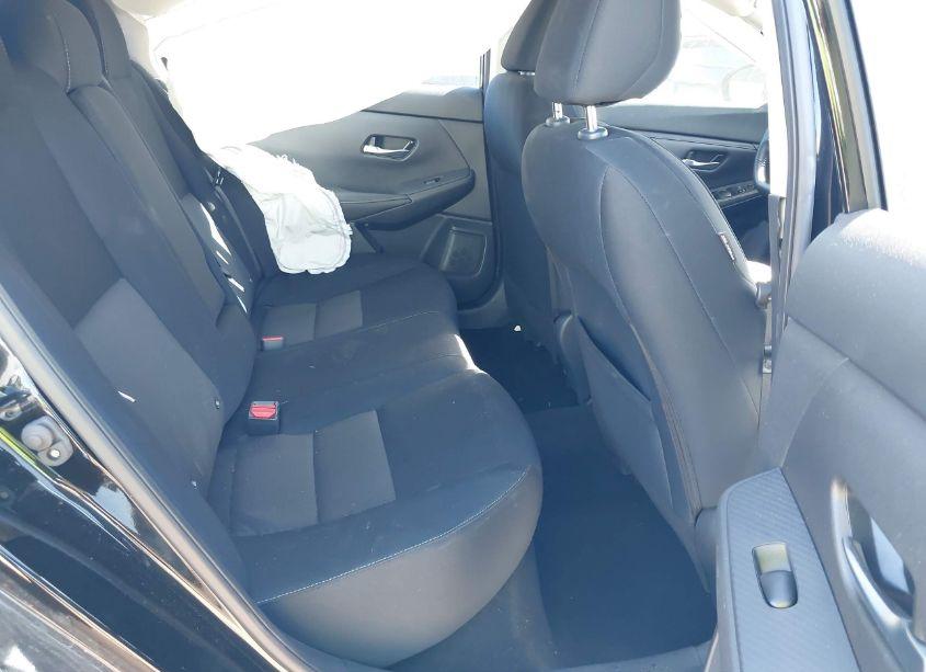 Photo 8 of 2022 Nissan Sentra SV XTRONIC CVT (VIN 3N1AB8CV9NY301161)