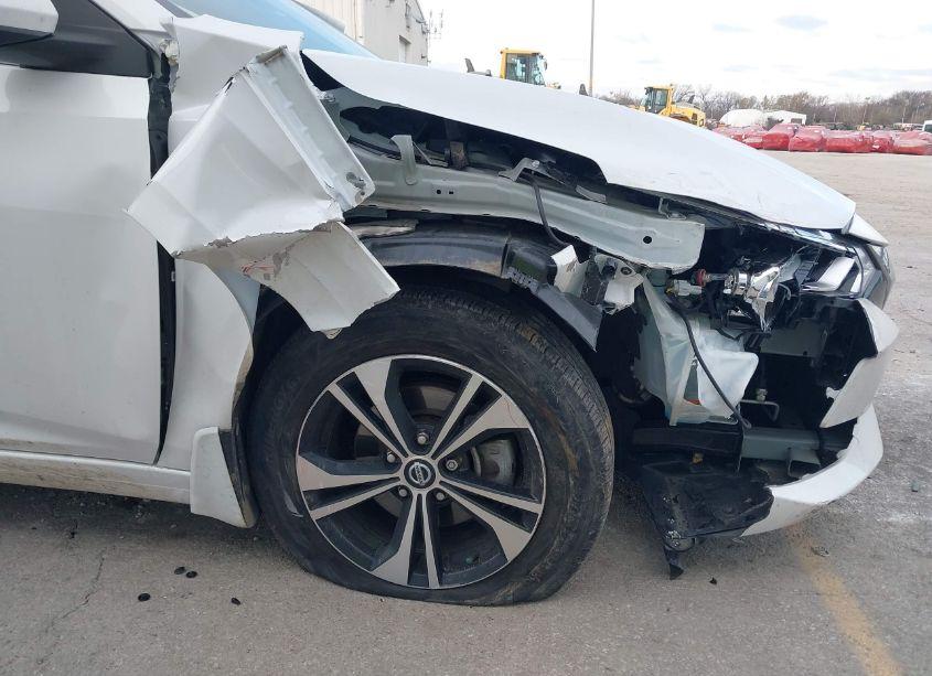 Photo 6 of 2022 Nissan Sentra SV XTRONIC CVT (VIN 3N1AB8CV9NY320017)