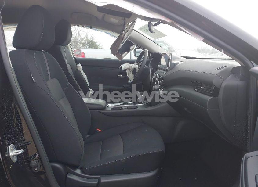 Photo 5 of 2023 Nissan Sentra SV XTRONIC CVT (VIN 3N1AB8CV9PY273803)