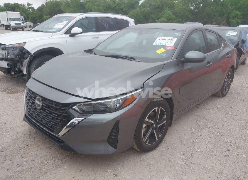 Photo 2 of 2024 Nissan Sentra SV XTRONIC CVT (VIN 3N1AB8CV9RY209764)