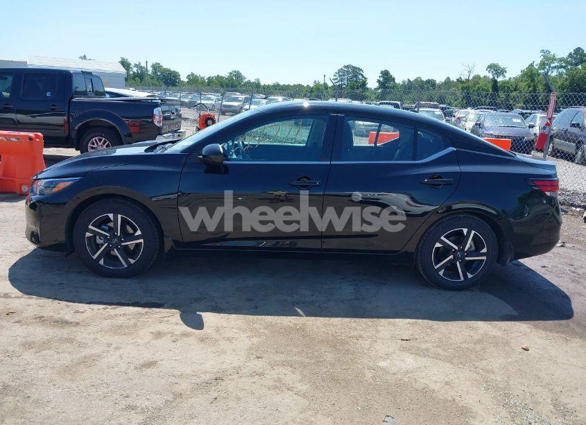 Photo 14 of 2024 Nissan Sentra SV XTRONIC CVT (VIN 3N1AB8CV9RY215256)