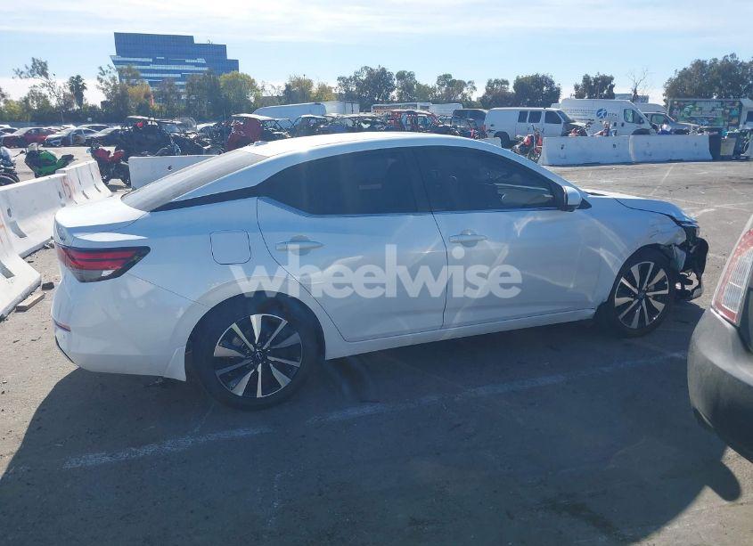 Photo 13 of 2024 Nissan Sentra SV XTRONIC CVT (VIN 3N1AB8CV9RY278129)