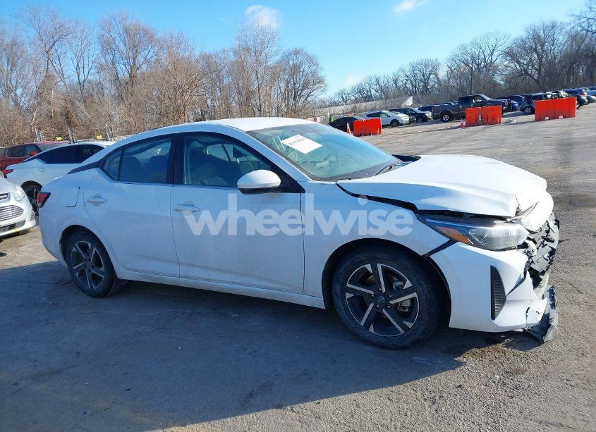 Photo 14 of 2024 Nissan Sentra SV XTRONIC CVT (VIN 3N1AB8CV9RY292418)