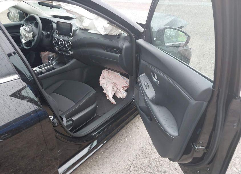 Photo 5 of 2024 Nissan Sentra SV XTRONIC CVT (VIN 3N1AB8CV9RY314997)