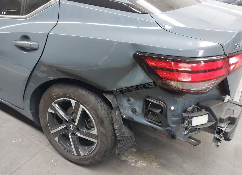 Photo 6 of 2024 Nissan Sentra SV XTRONIC CVT (VIN 3N1AB8CV9RY321822)