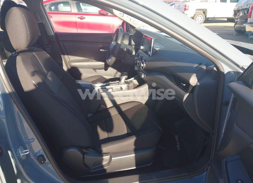 Photo 5 of 2024 Nissan Sentra SV XTRONIC CVT (VIN 3N1AB8CV9RY330942)