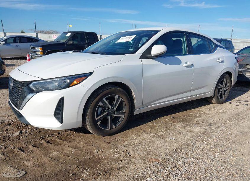 Photo 2 of 2024 Nissan Sentra (VIN 3N1AB8CV9RY364685)