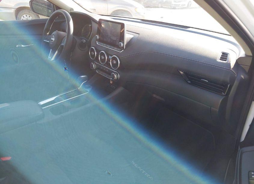 Photo 5 of 2024 Nissan Sentra (VIN 3N1AB8CV9RY364685)