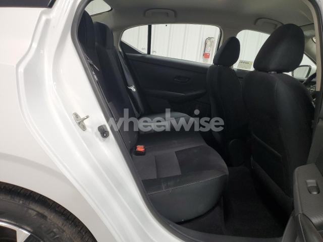 Photo 6 of 2025 NISSAN SENTRA SV (VIN 3N1AB8CV9SY210113)