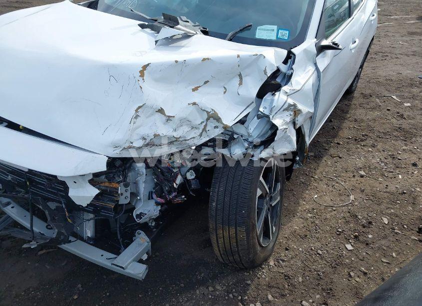 Photo 6 of 2025 Nissan Sentra SV (VIN 3N1AB8CV9SY228160)