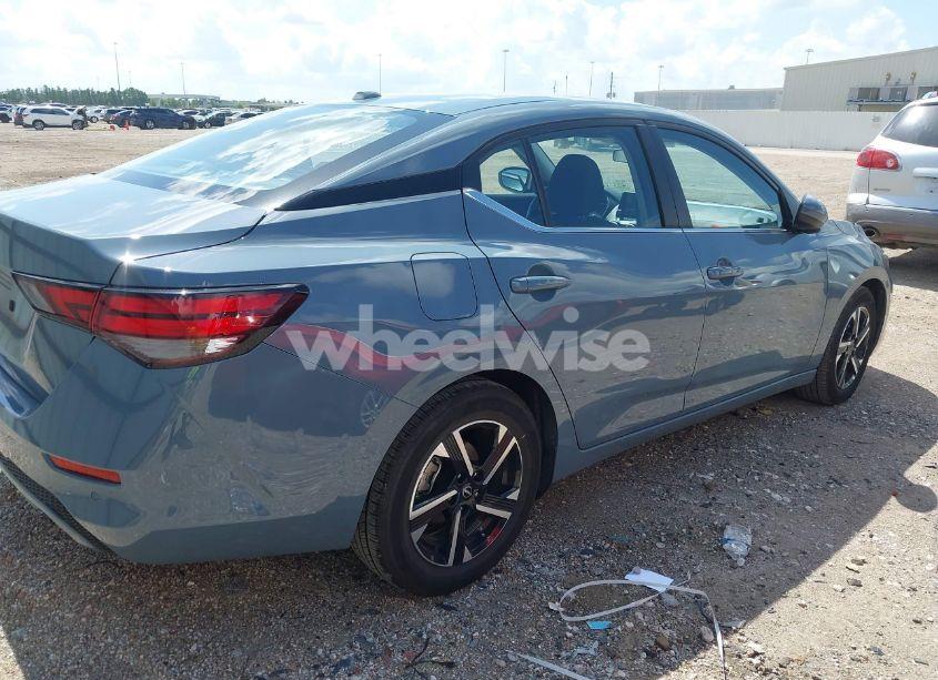 Photo 4 of 2025 Nissan Sentra SV (VIN 3N1AB8CV9SY286270)