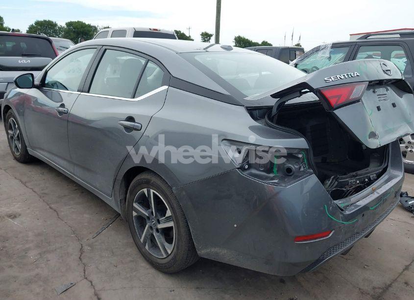 Photo 3 of 2025 Nissan Sentra SV (VIN 3N1AB8CV9SY303892)