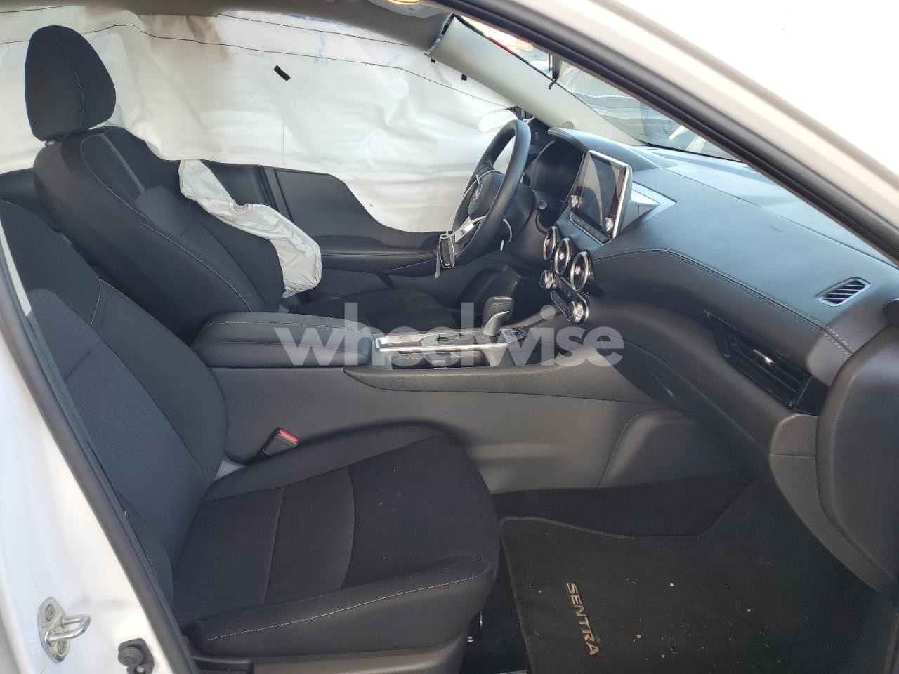 Photo 7 of 2025 NISSAN SENTRA SV (VIN 3N1AB8CV9SY320949)