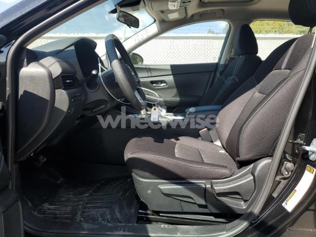 Photo 9 of 2025 NISSAN SENTRA SV (VIN 3N1AB8CV9SY333720)