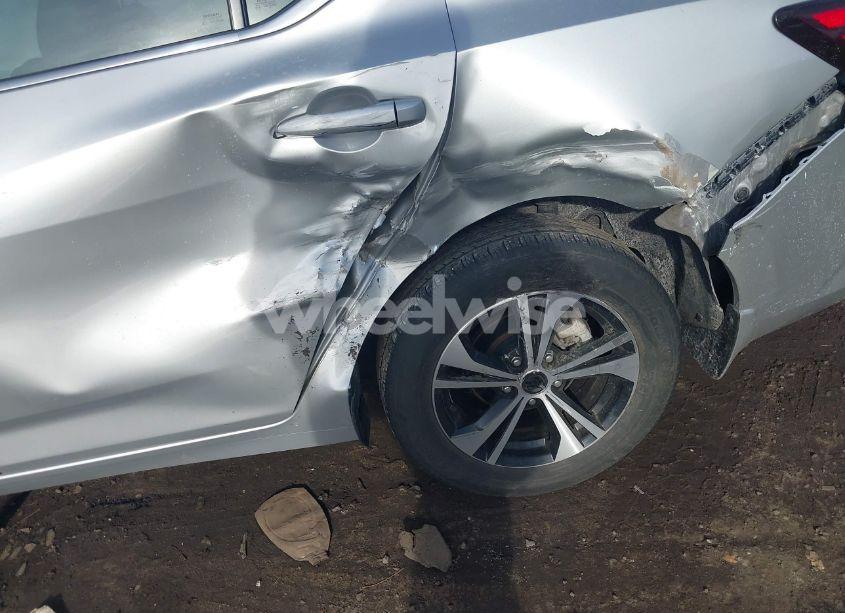 Photo 6 of 2020 Nissan Sentra SV XTRONIC CVT (VIN 3N1AB8CVXLY210199)