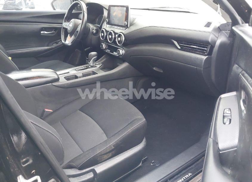 Photo 5 of 2020 Nissan Sentra SV XTRONIC CVT (VIN 3N1AB8CVXLY222515)