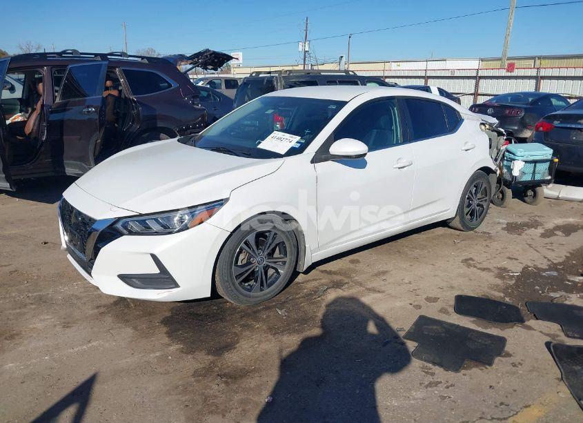 Photo 2 of 2020 Nissan Sentra SV XTRONIC CVT (VIN 3N1AB8CVXLY245194)