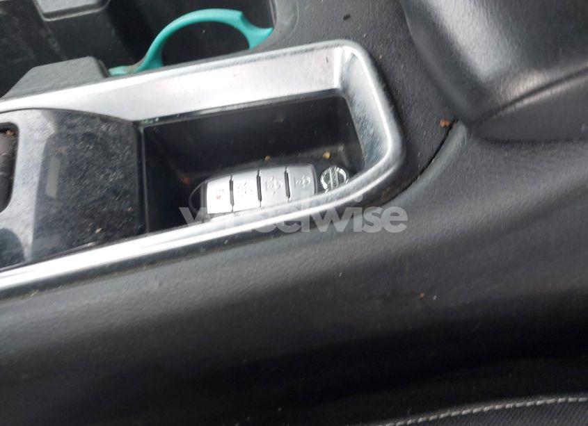 Photo 11 of 2020 Nissan Sentra SV XTRONIC CVT (VIN 3N1AB8CVXLY272945)