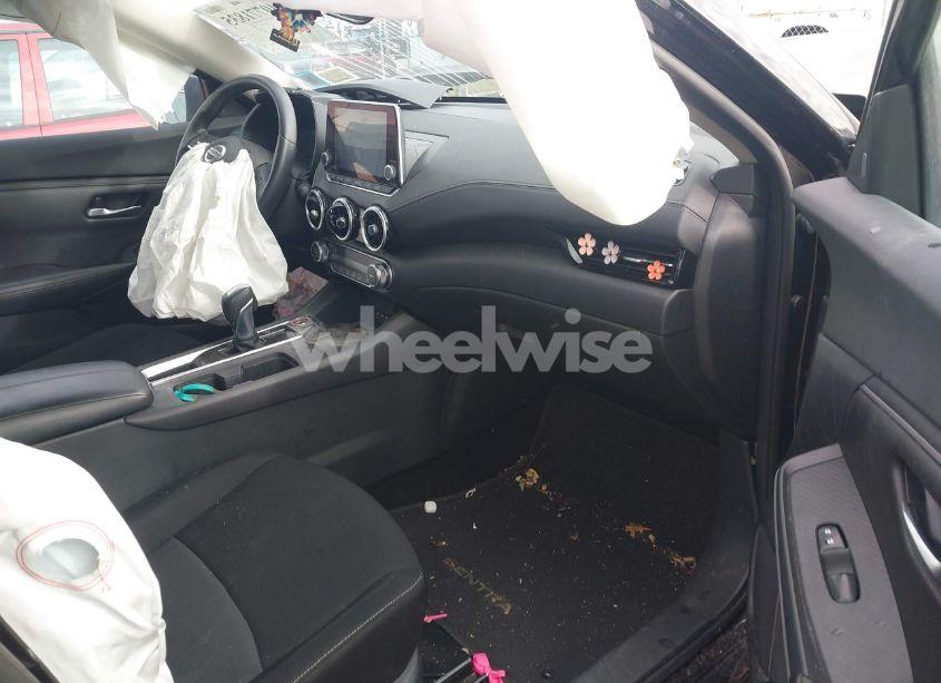 Photo 5 of 2020 Nissan Sentra SV XTRONIC CVT (VIN 3N1AB8CVXLY272945)