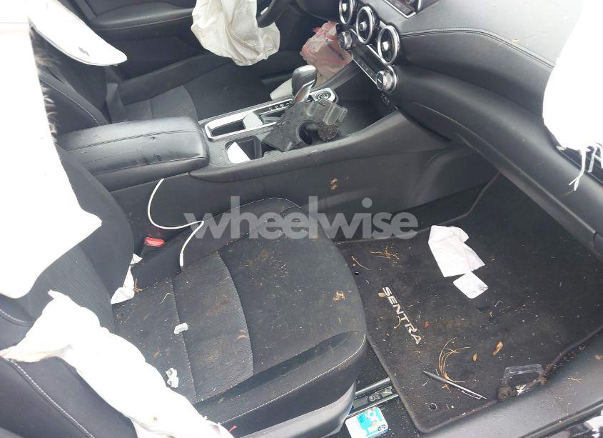 Photo 5 of 2021 Nissan Sentra SV XTRONIC CVT (VIN 3N1AB8CVXMY209751)