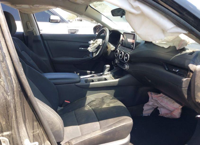 Photo 5 of 2021 Nissan Sentra SV XTRONIC CVT (VIN 3N1AB8CVXMY245472)