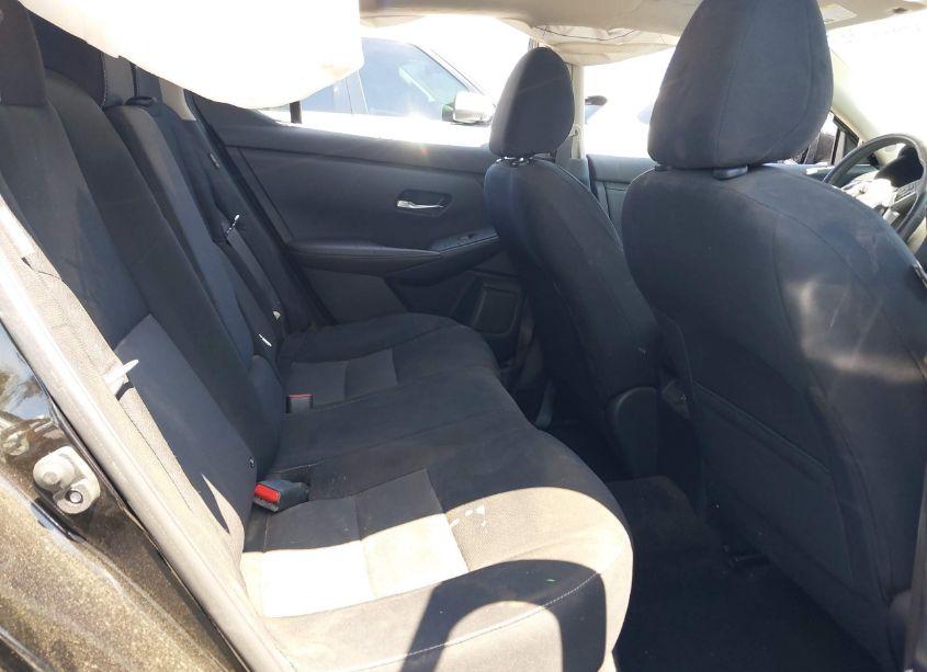 Photo 8 of 2021 Nissan Sentra SV XTRONIC CVT (VIN 3N1AB8CVXMY245472)